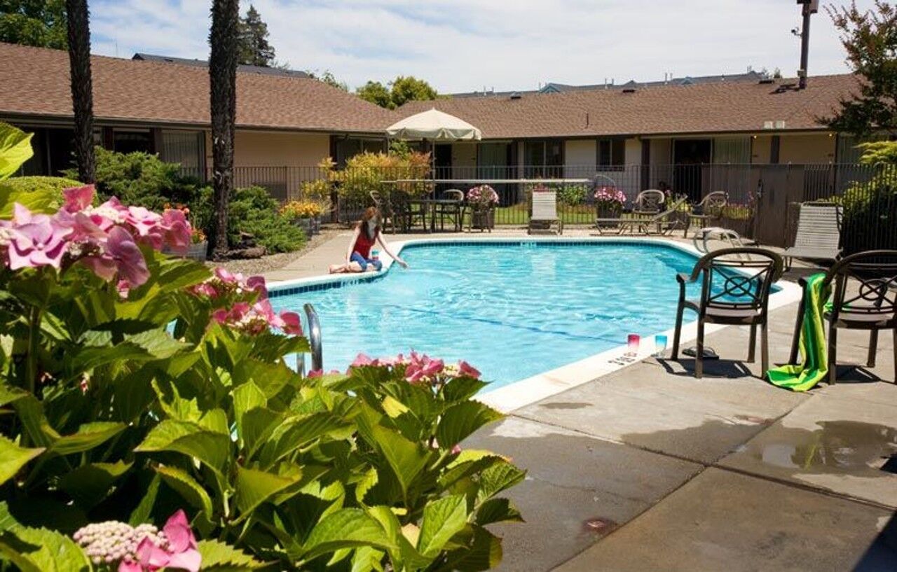 Best Western Garden Inn Santa Rosa Exteriör bild